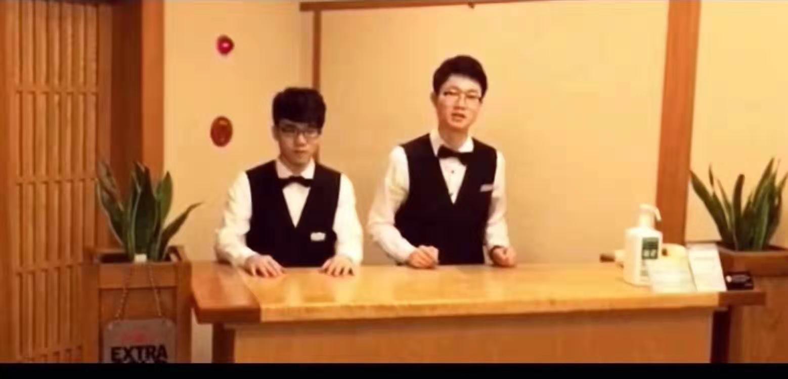 日本一年期酒店男女服務生